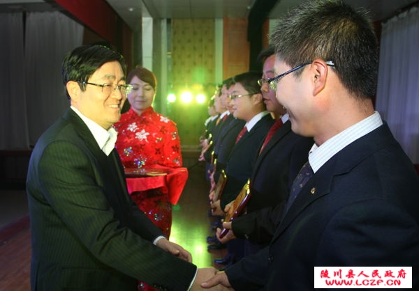 晉城 新聞 黨委 政府 陵川 大學(xué)生 村官 工作總結(jié) 表彰 晚會(huì)